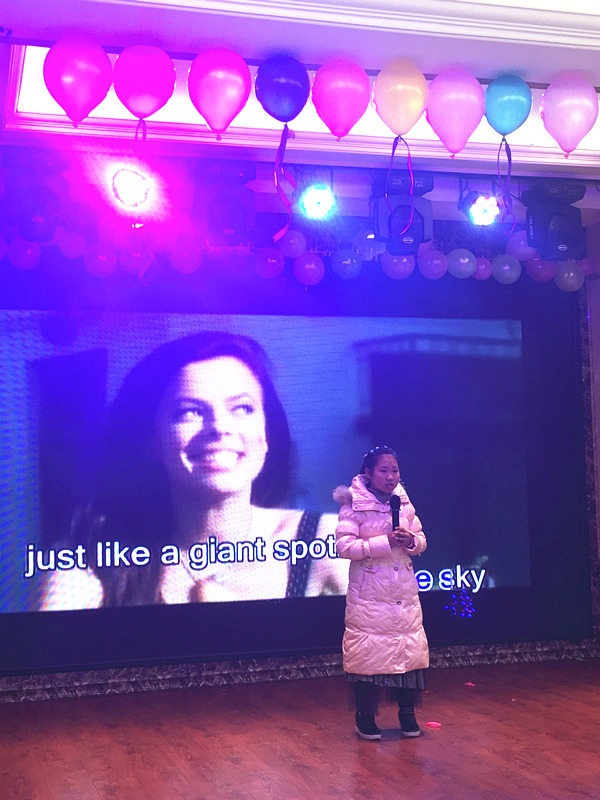 圖21歌曲串燒《the show》_副本.jpg